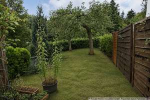 gepflegte Wohnung mit Einbauküche, Garten und Stellplatz – Niels-Bohr-Weg 18, 99097 Melchendorf, Erfurt – Vorschaubild 4