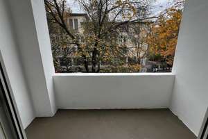 Moderne 2,5-Zimmer-Wohnung | EBK | Balkon | HWR | Zentrale Lage – Adelheidstraße 66, 65185 Mitte, Wiesbaden – Vorschaubild 4