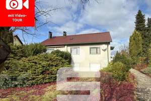 Wohnen in ruhiger Lage mit viel Grünfläche  – Die vollständige Adresse der Immobilie erhältst du vom Anbieter., 95691 Hohenberg an der Eger – Vorschaubild 1