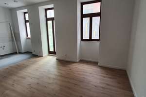 Schick Schick Schick ! 2,5 Raum Wohnung, Tageslichtbad und sehr helle Räume mit Balkon und Terrasse. – Leipziger Str 28a, 39112 Leipziger Straße, Magdeburg – Vorschaubild 4