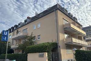 Saniertes Apartment mit Balkon direkt an der U-Bahn Gern