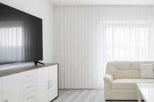 Exklusives Zweifamilienhaus mit Photovoltaik, fünf Garagen und großem Grundstück – Die vollständige Adresse der Immobilie erhältst du vom Anbieter., 42855 Fichtenhöhe, Remscheid – Vorschaubild 5