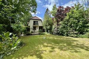 RESERVIERT - Einfamilienhaus mit Charme und großem Gartenparadies – Ohkamp4 4, 22339 Fuhlsbüttel, Hamburg – Vorschaubild 1