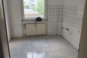 Frisch renovierte 3-Zimmer Wohnung in Unter den Ulmen 32, 47137 Duisburg – Die vollständige Adresse der Immobilie erhältst du vom Anbieter., 44787 Gleisdreieck, Bochum – Vorschaubild 3
