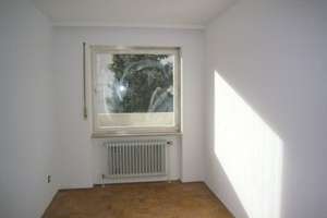 Gepflegte 3,5-Zimmer-Wohnung in Augsburg – Gieseckstr. 3c, 86156 Kriegshaber, Augsburg – Vorschaubild 2