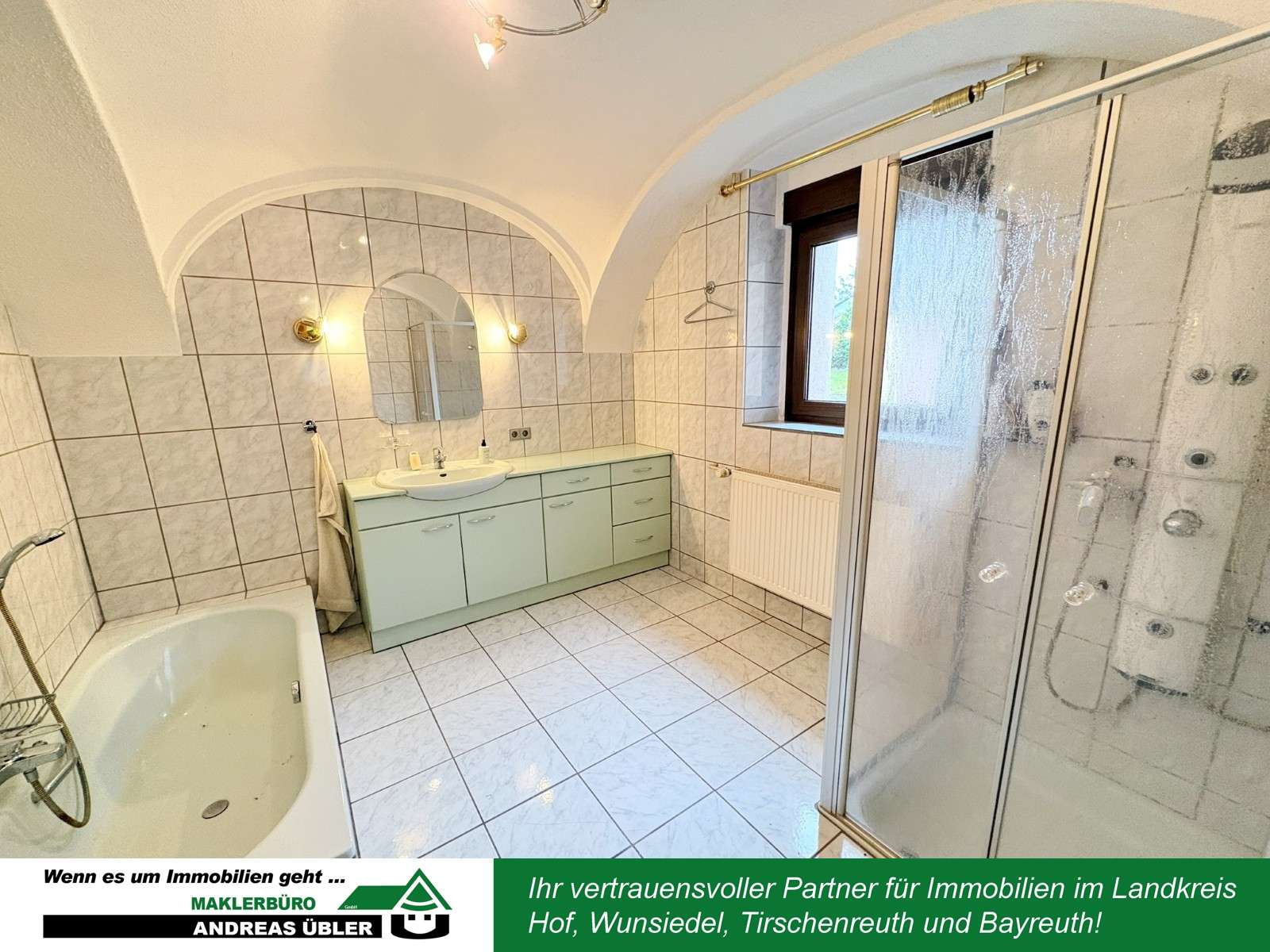 Immobilie in Höchstädt im Fichtelgebirge - Zentrale Lage im Ort und ländlicher Charme - Bild 9