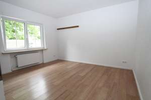 Charmanter Bungalow  in ruhiger Lage von Ammersbek - Siedlung Daheim- – Die vollständige Adresse der Immobilie erhältst du vom Anbieter., 22949 Ammersbek – Vorschaubild 12