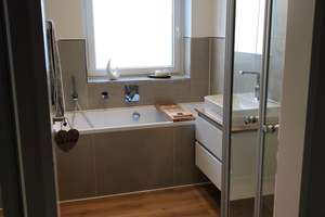 Provisionsfrei: Kernsanierte 4,5-Zimmer-Wohnung mit Südbalkon, 2 Garagen in Bestlage der List – Die vollständige Adresse der Immobilie erhältst du vom Anbieter., 30177 List, Hannover – Vorschaubild 5