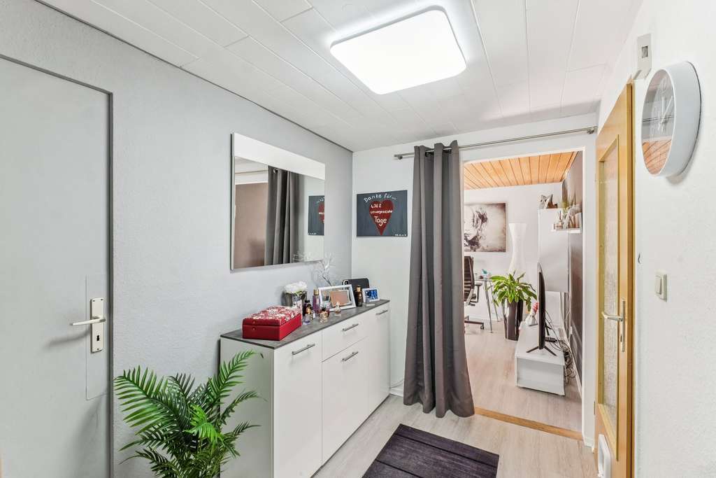 Immobilie in Leingarten - Attraktives Mehrfamilienhaus mit Bauplatzreserve in Top-Lage - Bild 3