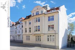 Altbaucharme Bielefeld-City – Nähe Pauluskirche: Gut aufgeteilte 5 Zimmer-Wohnung mit Terrasse – Die vollständige Adresse der Immobilie erhältst du vom Anbieter., 33602 Mitte, Bielefeld – Vorschaubild 2