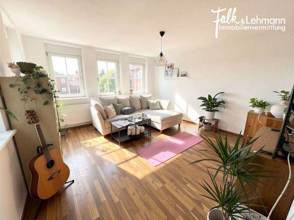 Immobilie in Fischerbach - +++Sonnige 3 Zimmerwohnung mit Balkon und Garage in zentraler Lage von Haslach zu verkaufen+++ - Bild 0