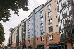Bezugsfreie 2-3 Zimmer-Wohnung mit Balkon und Stellplatz nahe Warschauer Straße in Friedrichshain – Torellstraße 5, 10243 Friedrichshain, Berlin – Vorschaubild 2
