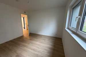 2 Raum Erdgeschoss mit kleiner Terrasse im Neubau – Dr. Maria Stemme Strasse 4, 33609 Bielefeld – Vorschaubild 7
