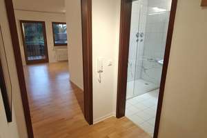 Modernisierte 1-Zimmer-Wohnung mit großem Westbalkon, Einbauküche & TG-Stellplatz in Plieningen – Die vollständige Adresse der Immobilie erhältst du vom Anbieter., 70599 Plieningen (Ortsteil), Stuttgart – Vorschaubild 7
