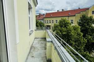 große 2-Zimmerwohnung zum Selbstrenovieren in Adlershof – Wassermannstr. 69, 12489 Adlershof, Berlin – Vorschaubild 6