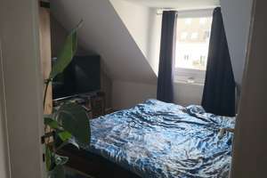 Alltagstaugliche 3-Zimmer-Wohnung in Köln-Höhenberg – An Sankt Elisabeth 18, 51103 Höhenberg, Köln – Vorschaubild 1