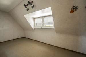 Charmante Doppelhaushälfte mit großem Potenzial, Garage und sonnigem Garten – Die vollständige Adresse der Immobilie erhältst du vom Anbieter., 41466 Reuschenberg, Neuss – Vorschaubild 19