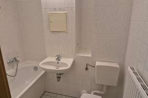 Freie 1Raumwohnung im 2. Obergeschoss mit EBK – 4349 Thekla, Leipzig – Vorschaubild 4
