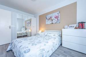 Zauberhaft wohnen in Lübeck: Liebevoll gepflegte Drei-Zimmer-Eigentumswohnung mit Balkon – Die vollständige Adresse der Immobilie erhältst du vom Anbieter., 23554 Sankt Lorenz Nord, Lübeck – Vorschaubild 23