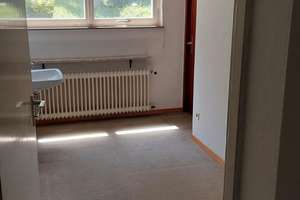 Frisch ren. 2,5-Zi.-Einlieger-Wohnung in Reutlingen, ruhig, grün, mit  Süd-Terrasse und Garten – Die vollständige Adresse der Immobilie erhältst du vom Anbieter., 72762 Reutlingen-Mitte, Reutlingen – Vorschaubild 11