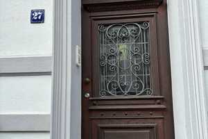 Geräumiges, stilvolles und gepflegtes 7-Raum-Mehrfamilienhaus in Köln Lindenthal – Herderstraße 27, 50931 Köln – Vorschaubild 1