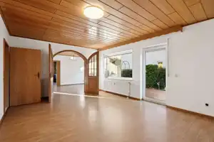 Großzügiges Zweifamilienwohnhaus - auch für Kapitalanleger! – Main-Kinzig-Kreis – Vorschaubild 7