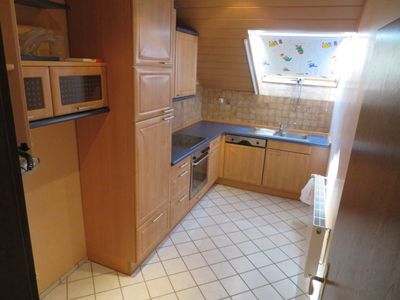 2 ZIMMER WOHNUNG STADT MITTE MIT BADEWANNE