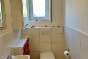 Lebendiger Wohnraum: 2,5-Zimmer-Wohnung in Ludwigsburg – Am Wasserfall 8, 71636 Pflugfelden, Ludwigsburg – Vorschaubild 5
