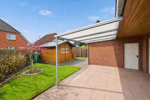 BUNGALOW IN RUHIGER LAGE MIT KAMIN, FUSSBODENHEIZUNG, MODERNEM BADEZIMMER UND ELEKTRISCHER GARAGE – Die vollständige Adresse der Immobilie erhältst du vom Anbieter., 26125 Ofenerdiek, Oldenburg (Oldenburg) – Vorschaubild 4