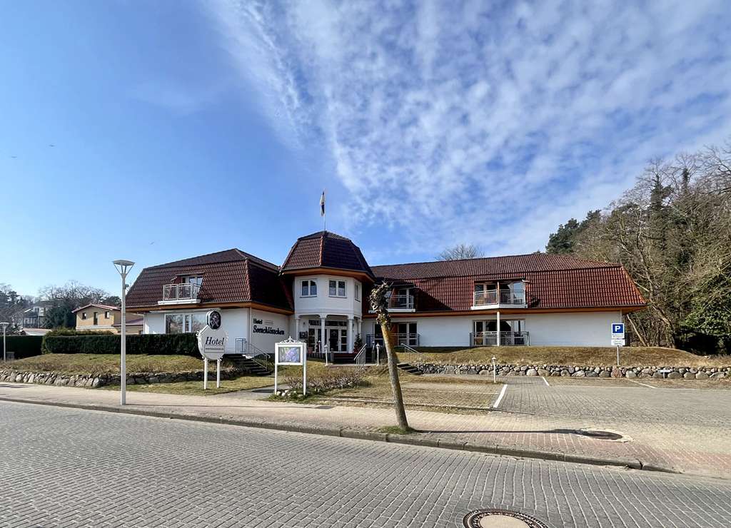Immobilie in Loddin - Familiengeführtes Hotel auf der Insel Usedom nur 700 m vom Ostseestrand entfernt - Bild 0