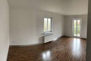 Modernes und ruhiges Einfamilienhaus im Grünen mit Garten und Balkon direkt an der Mindel in Burgau – Die vollständige Adresse der Immobilie erhältst du vom Anbieter., 89331 Burgau – Vorschaubild 22