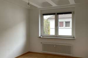 Großzügige helle Wohnung nahe Zentrum - WG geeignet - mit Blick ins Grüne – Kyffhäuserstraße 27, 41061 Gladbach, Mönchengladbach – Vorschaubild 6
