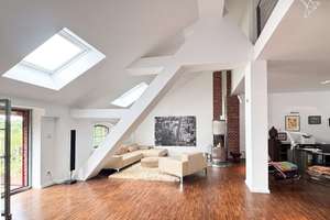 HISTORISCHER CHARME 💎 Exklusive Maisonettewohnung mit Kamin und zwei Balkonen in Darmstadt! – Die vollständige Adresse der Immobilie erhältst du vom Anbieter., 64297 Eberstadt, Darmstadt – Vorschaubild 3