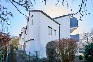 Attraktives Reihenendhaus mit 2 Garagen und kleinem Garten (2 Wohnbereiche möglich) – Die vollständige Adresse der Immobilie erhältst du vom Anbieter., 94315 Kernstadt, Straubing – Vorschaubild 18