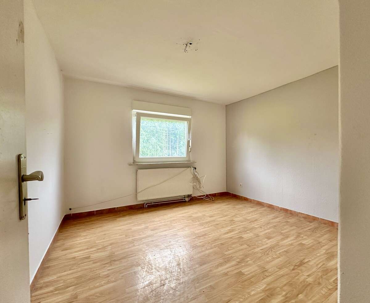 Immobilie in Großseifen - **Attraktives Mehrfamilienhaus mit hohem Renditepotenzial in Großseifen** - Bild 14