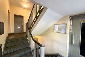 2-Zimmer-Wohnung in Berlin-Westend mit Balkon, Keller & Potenzial I bezugsfrei & sofort verfügbar – Die vollständige Adresse der Immobilie erhältst du vom Anbieter., 14050 Westend, Berlin – Vorschaubild 9