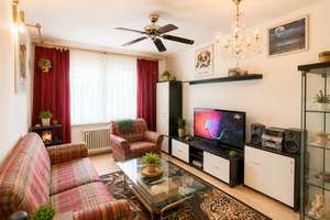 *ENTWICKLUNGSPOTENZIAL IN UNTERBILK* - INVESTMENT MIT BALKON – Benzenbergstr. 52, 40219 Unterbilk, Düsseldorf – Vorschaubild 1