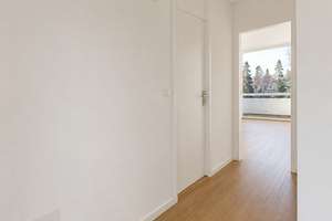 Modernisierte 3-Zimmer-Wohnung mit 2 Westbalkonen in Regensburg – Die vollständige Adresse der Immobilie erhältst du vom Anbieter., 93057 Reinhausen, Regensburg – Vorschaubild 3