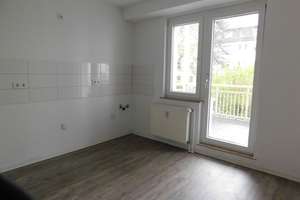 2-Zimmer-Wohnung mit Balkon ! – Aachener Str. 5, 45145 Frohnhausen, Essen – Vorschaubild 3
