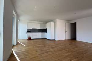 Luxuriöses Dachgeschoss mit ruhiger Terrasse und EBK ! – Florastraße  67B, 13187 Pankow (Ortsteil), Berlin – Vorschaubild 4