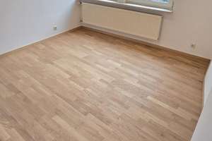 Helle 3-Zimmer-Wohnung mit Erker & Südwest-Ausrichtung in Top-Lage am Luitpoldhain – Holzgartenstr. 1, 90461 Glockenhof, Nürnberg – Vorschaubild 4