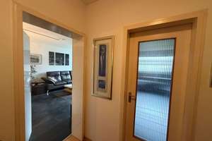 Helle 3-Zimmer-Wohnung mit großem Südbalkon und Tiefgarage – Die vollständige Adresse der Immobilie erhältst du vom Anbieter., 60435 Eckenheim, Frankfurt am Main – Vorschaubild 3