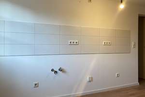 *** Helle 2-Zimmer Wohnung im DG *** – Richthofenstr 28, 42899 Lüttringhausen Mitte, Remscheid – Vorschaubild 3