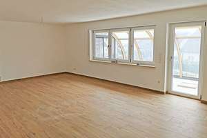 Haus-im-Haus! Sanierte 3-Zi.-Gartenwohnung mit weiterer Nutzfläche im Untergeschoss – Die vollständige Adresse der Immobilie erhältst du vom Anbieter., 93077 Bad Abbach – Vorschaubild 2