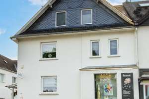Saniertes und ansprechendes Wohn- Geschäftshaus in direkter Stadtlage - überwiegend vermietet – Die vollständige Adresse der Immobilie erhältst du vom Anbieter., 57537 Wissen – Vorschaubild 2