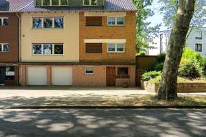 🏡 Großzügiges Dreifamilienhaus in Bestlage am Revierpark Vonderort
