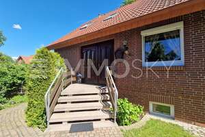 ! Traumhaftes 2 Familienhaus ! Moderne EBK Garten 919 qm Grundstück !! – Die vollständige Adresse der Immobilie erhältst du vom Anbieter., 31542 Bad Nenndorf – Vorschaubild 4