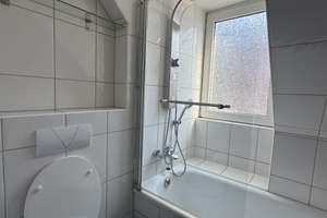 Helle 2-Zimmer- Dachgeschosswohnung in Aachen ab sofort zu vermieten – Küpperstraße 1, 52066 Burtscheider Kurgarten, Aachen – Vorschaubild 8