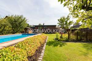 Wohnen wie im Urlaub – traumhafter Bungalow mit Gartenidylle und Pool – Die vollständige Adresse der Immobilie erhältst du vom Anbieter., 26817 Rhauderfehn – Vorschaubild 9