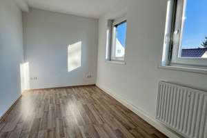 Charmante 3-Zimmer-Dachgeschoss-Wohnung mit Dachterrasse in Nürnberg-Schniegling
 – Die vollständige Adresse der Immobilie erhältst du vom Anbieter., 90427 Schniegling, Nürnberg – Vorschaubild 13